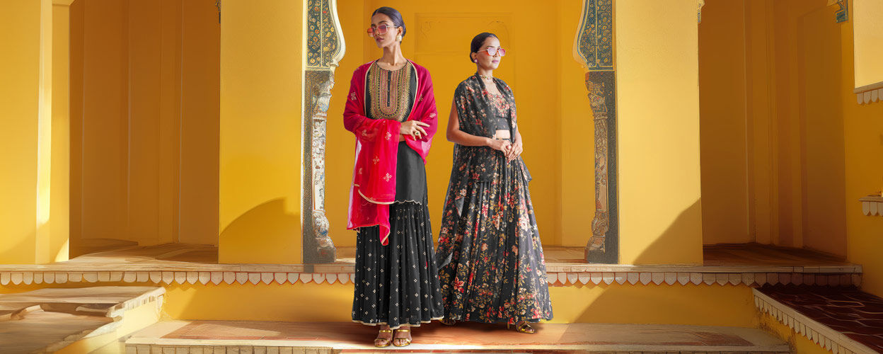 Women Outfits for Navratri